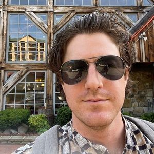 Meet your Posher, Niky